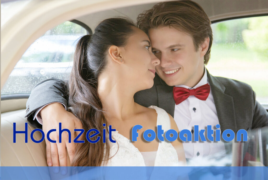 Hochzeitspaar im Auto glanzlicht